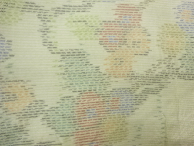 アンティーク　雲に菊模様織出し本場大島紬着物